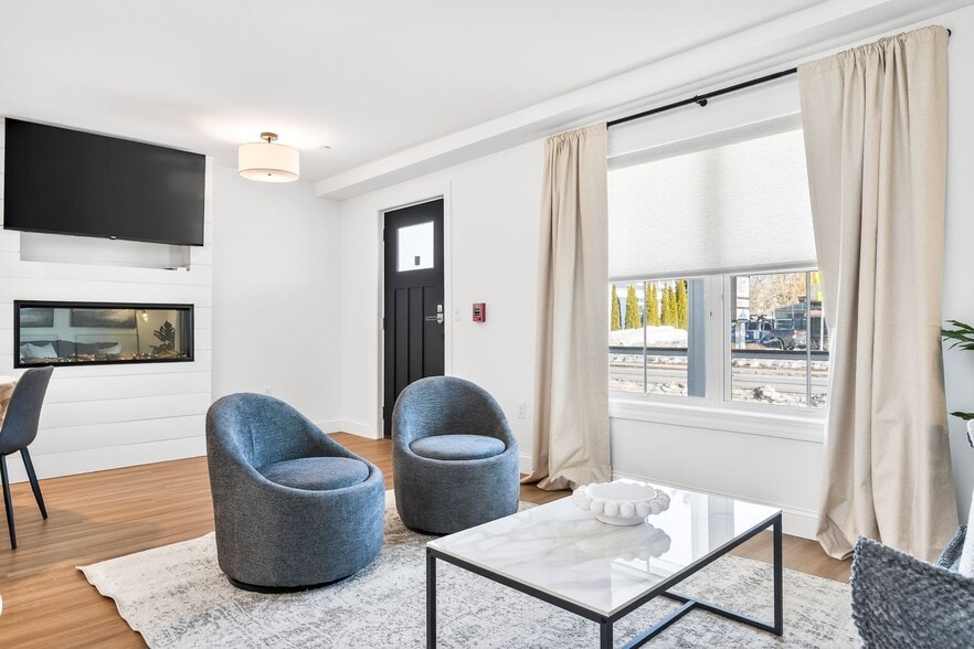 More Photos Of 44 Williams Ave, Mystic Apartments For Sale