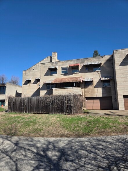 More Photos Of 2540 Woodstock Ave, Pittsburgh Religious Facility For Sale