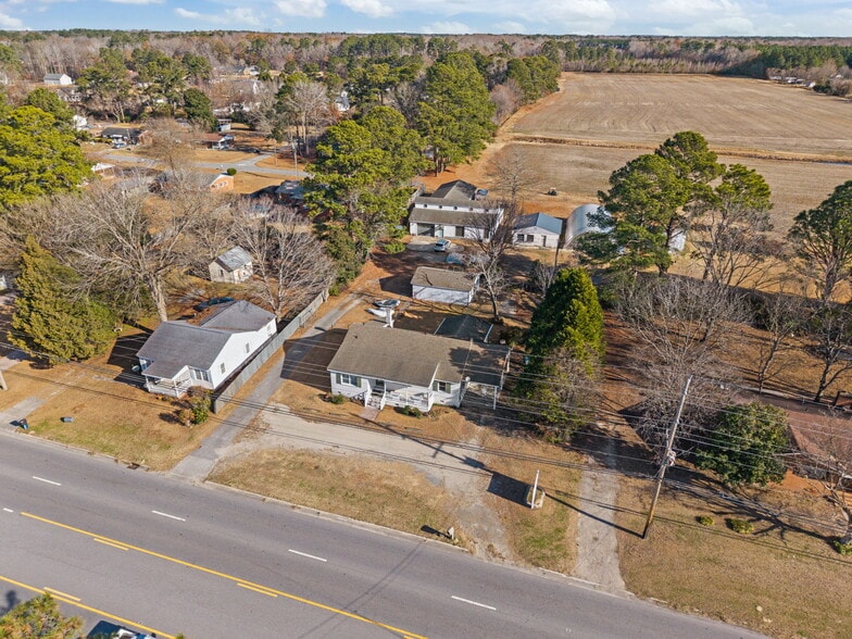 More Photos Of 2034 W 5th St, Washington Showroom For Sale