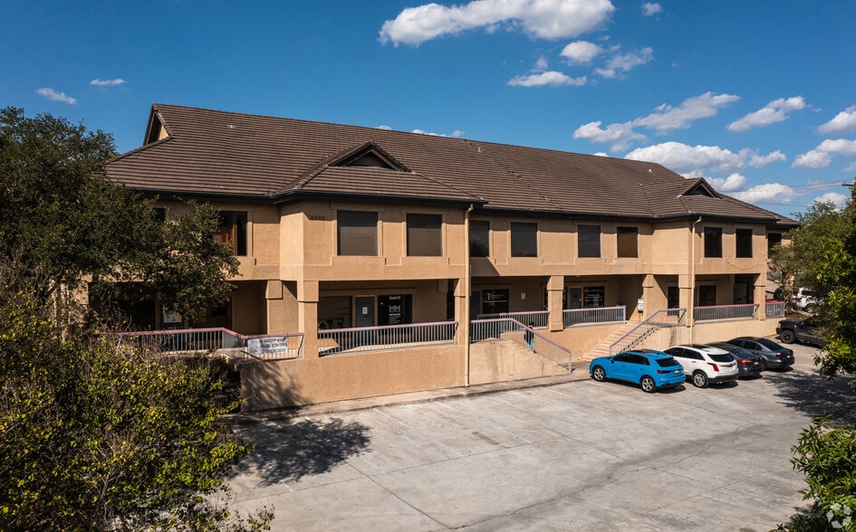 More Photos Of 5503 Grissom Rd, San Antonio Unknown For Lease