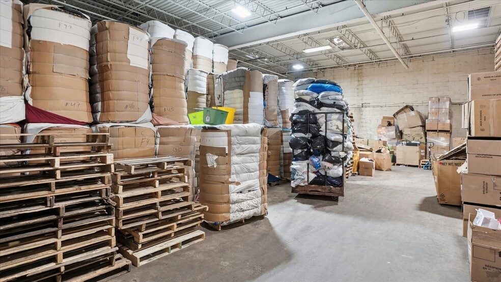 More Photos Of 1245 Marconi Blvd, Copiague Warehouse For Sale