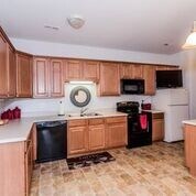 More Photos Of 7626 Sandler Dr, North Chesterfield Multifamily For Sale