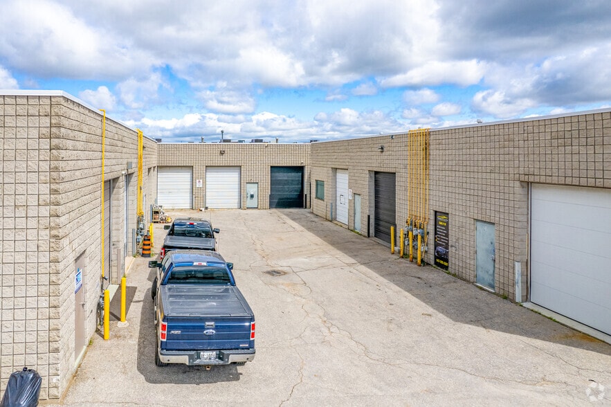 More Photos Of 1080 Tapscott Rd, Toronto Flex For Sale