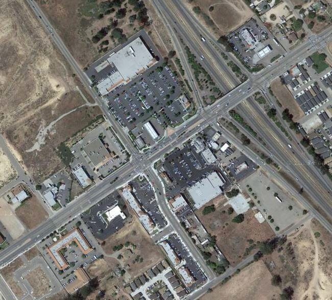 More Photos Of 110 S Mary Ave, Nipomo General Retail For Lease