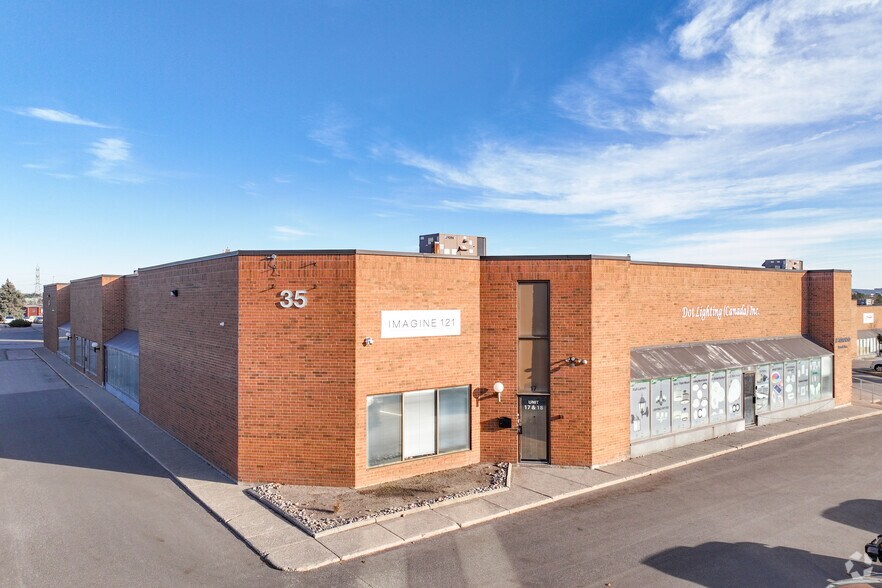 Primary Photo Of 35 Riviera Dr, Markham Warehouse For Lease