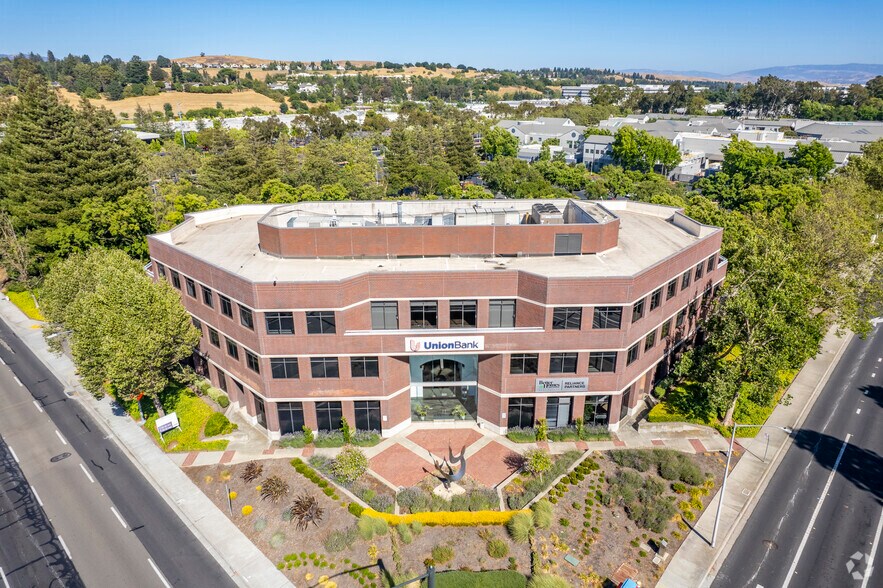 More Photos Of 3223 Crow Canyon Rd, San Ramon Office For Lease