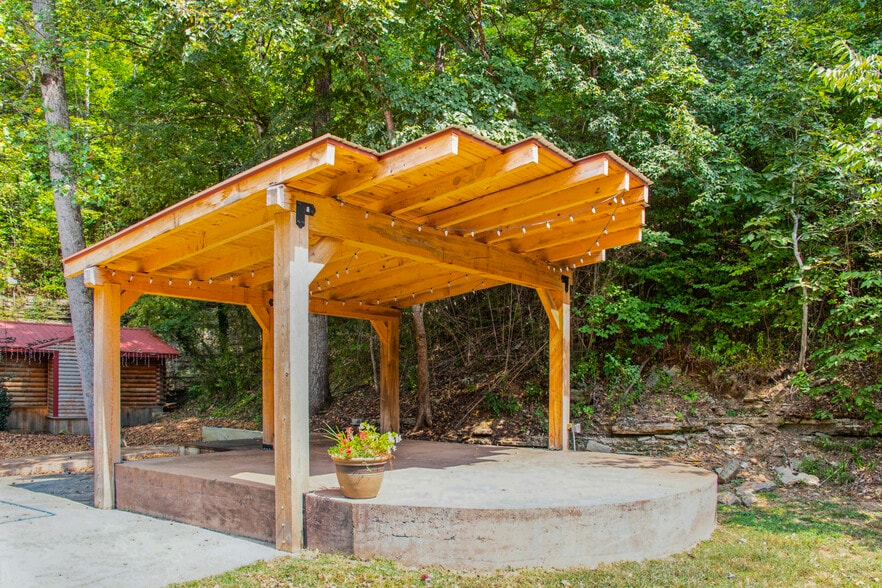 More Photos Of 299 Natural Bridge Park Rd, Waynesboro Specialty For Sale