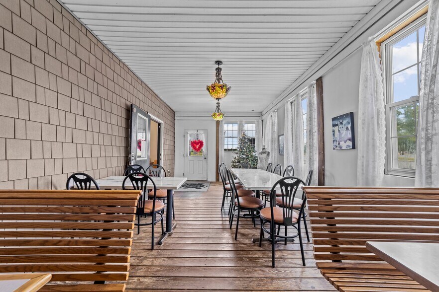 6501 Richmond Hwy, Millers Tavern, VA 23115 Restaurant For Sale