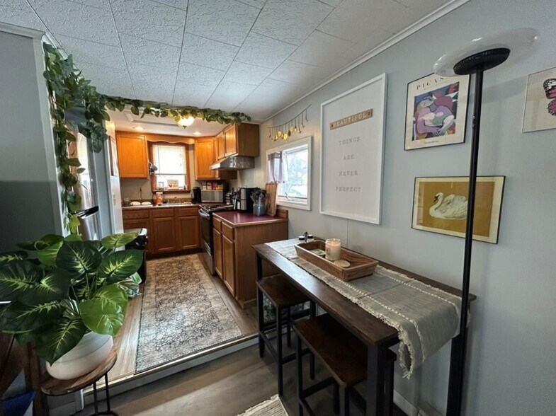 More Photos Of 401 E 4th St, Watkins Glen Restaurant For Sale
