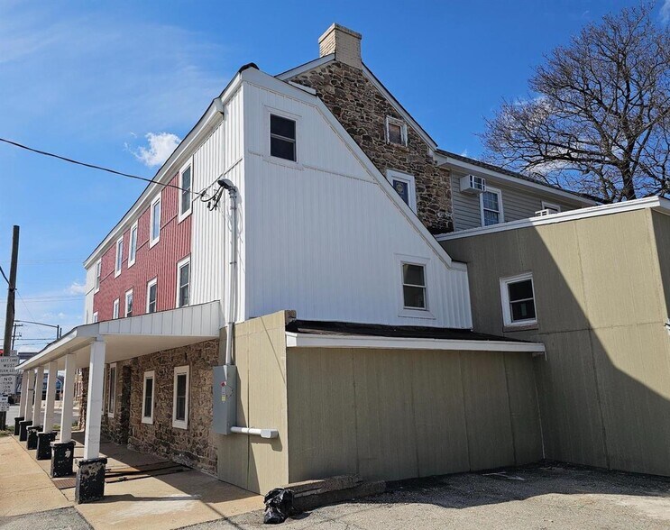 More Photos Of 2797 Egypt Rd, Audubon Storefront Retail Residential For Sale