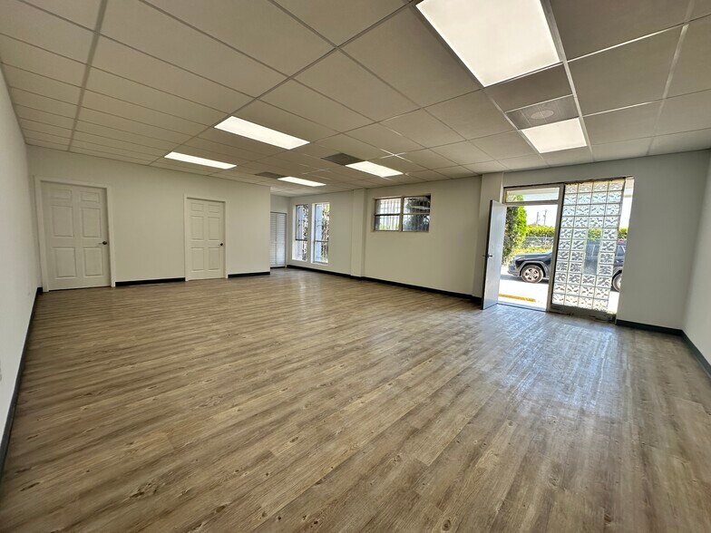 More Photos Of 2901 NW 39th St, Miami Unknown For Lease