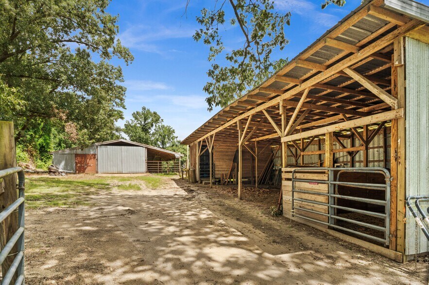 More Photos Of 1070 Gregory Fork Rd, Richlands Land For Sale