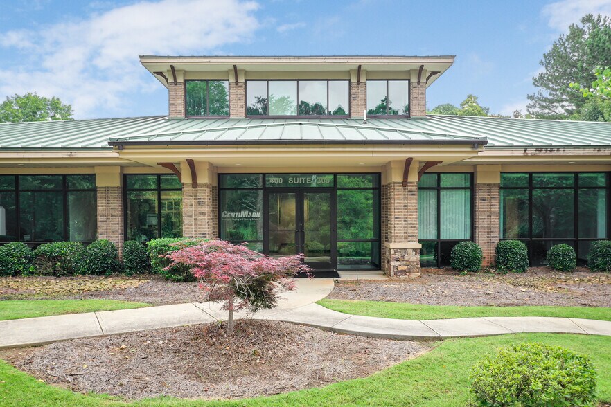 More Photos Of 11300 Johns Creek Pky, Duluth Office For Lease
