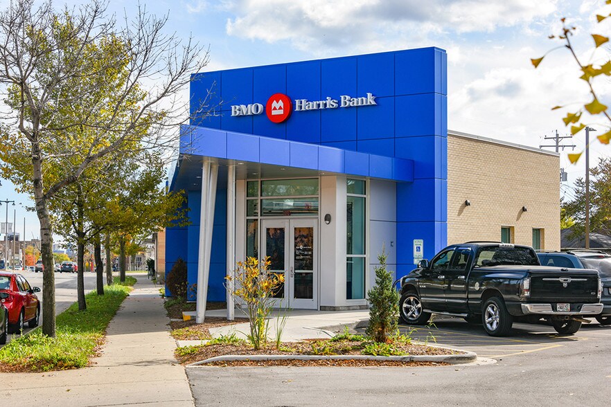 More Photos Of 3637 W Fond Du Lac, Milwaukee Bank For Sale