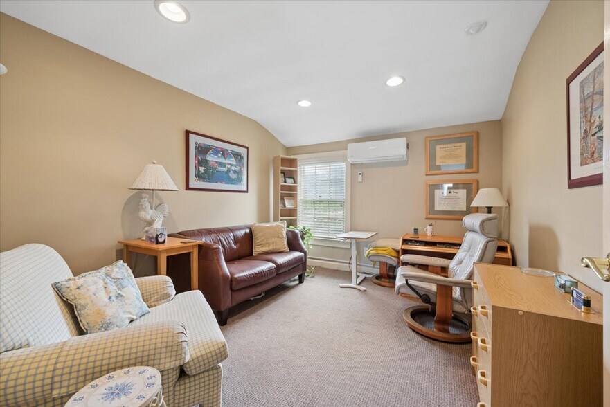 More Photos Of 6 Leigh St, Clinton Township Office For Sale