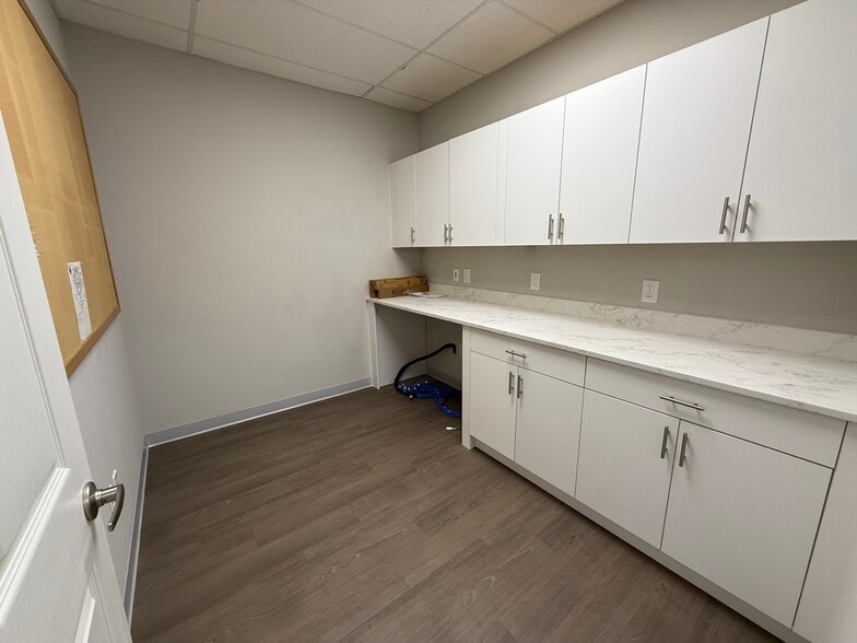 More Photos Of 126 Integra Breeze Ln, Daytona Beach Medical For Lease