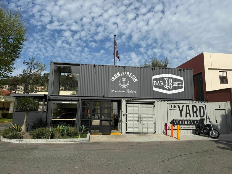 More Photos Of 324 E Main St, Ventura Storefront Retail Office For Lease