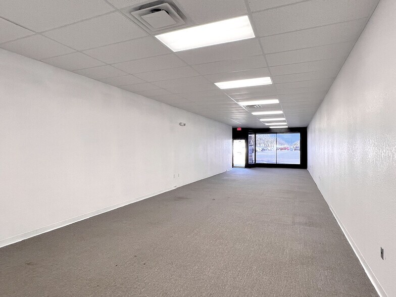 More Photos Of 130-132 W Central Ave, Winter Haven Storefront For Sale