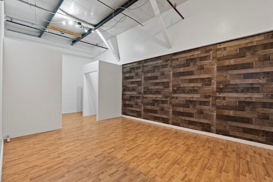 More Photos Of 4103 S Mason St, Fort Collins Showroom For Lease