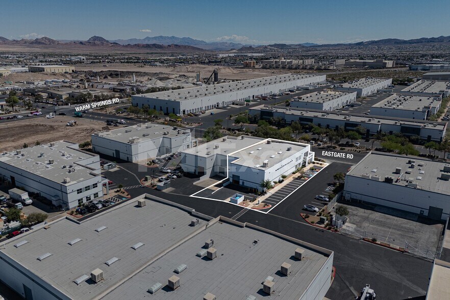 More Photos Of 7481 Eastgate Rd, Henderson Warehouse For Lease