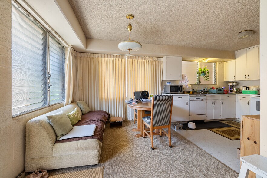 More Photos Of 2318 Lime St, Honolulu Apartments For Sale