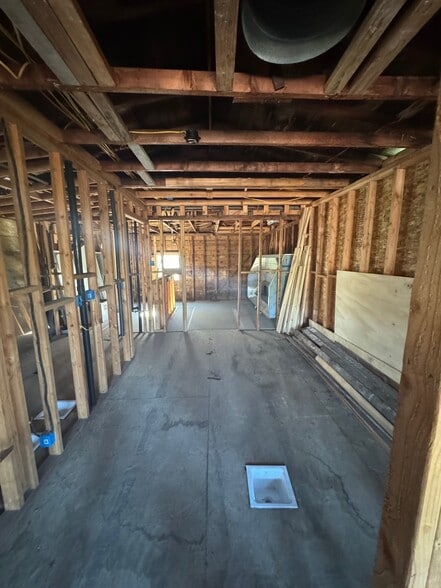 More Photos Of 2615 Congress St, San Diego Storefront For Lease