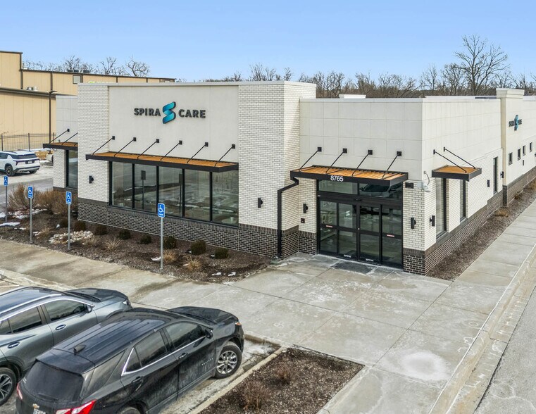 More Photos Of 8765 N Ambassador Dr, Kansas City Freestanding For Sale