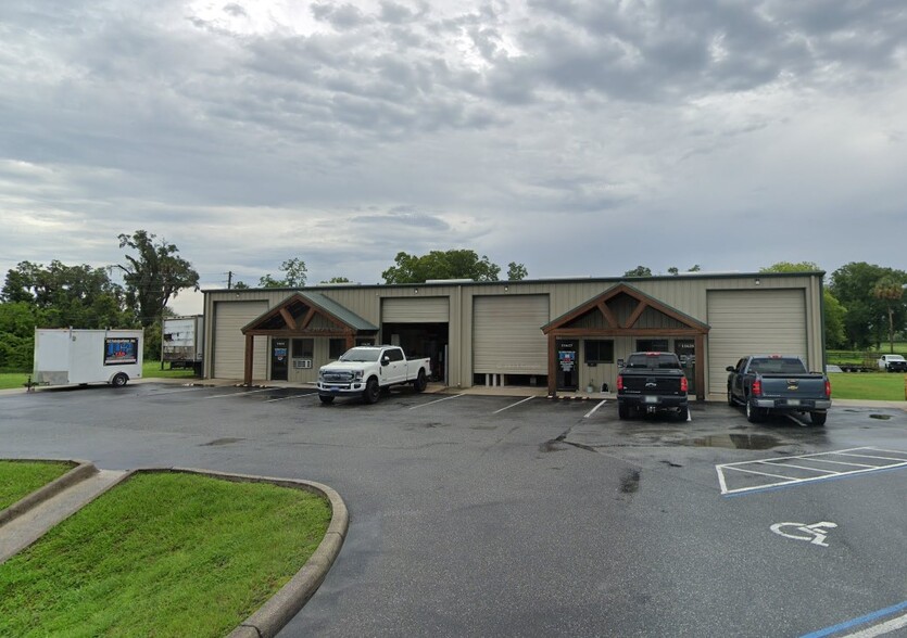 Primary Photo Of 11627 County Road 108, Oxford Industrial For Lease