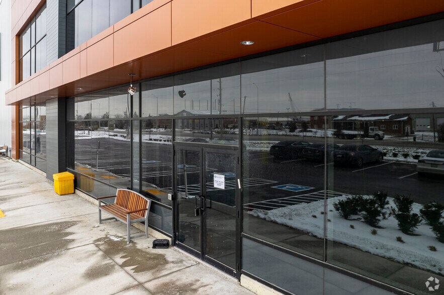 More Photos Of 12714 Coleraine Dr, Bolton Distribution For Lease