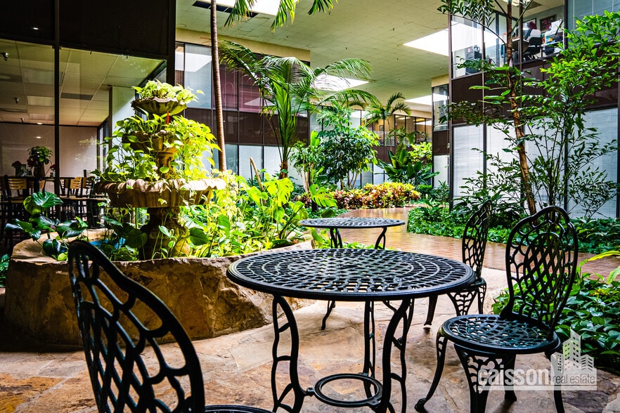 More Photos Of 7447 Harwin Dr, Houston Unknown For Lease