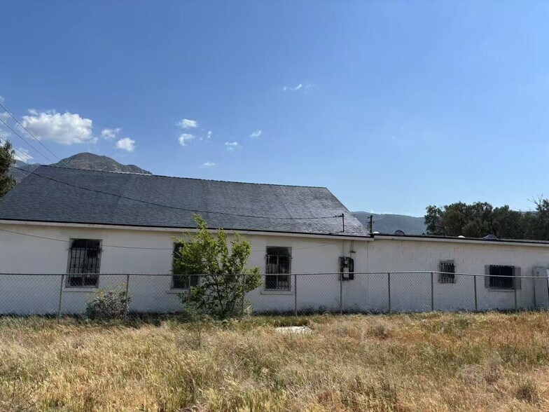 Primary Photo Of 14011 Broadway St, Cabazon Office For Sale