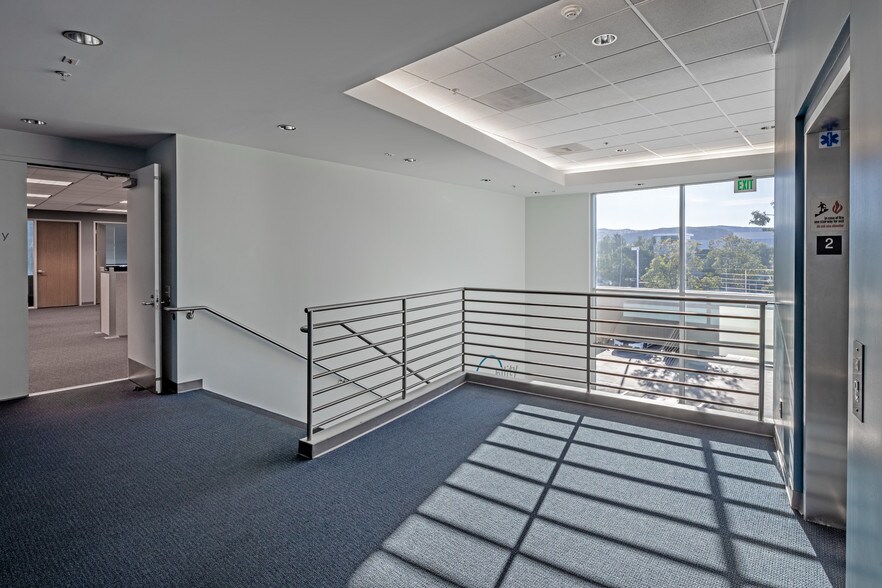 More Photos Of 60 Bunsen, Irvine Loft Creative Space For Lease