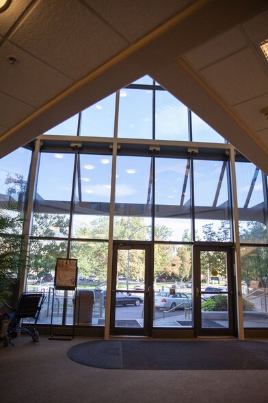 More Photos Of 1055 N 300 W, Provo Medical For Sale