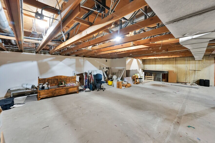 More Photos Of 340 E 1200 S, Orem Restaurant For Sale