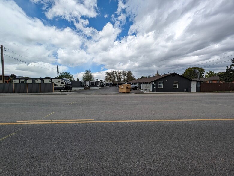 More Photos Of 160 W 800 S, Payson Manufactured Housing Mobile Home Park For Sale