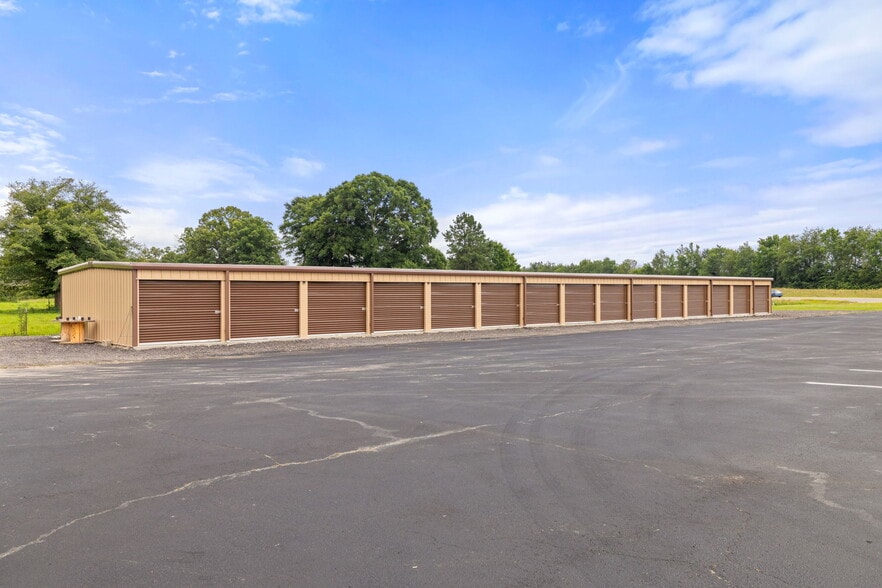 More Photos Of 11070 Highway 20, Florence General Retail For Sale