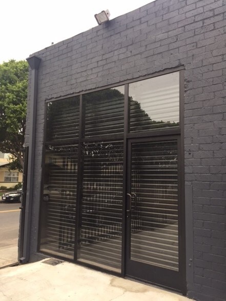More Photos Of 1200 Albany St, Los Angeles Warehouse For Lease