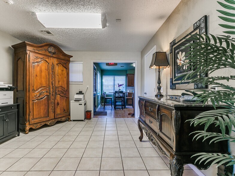 More Photos Of 16446 NE 23rd St, Choctaw Office Residential For Sale