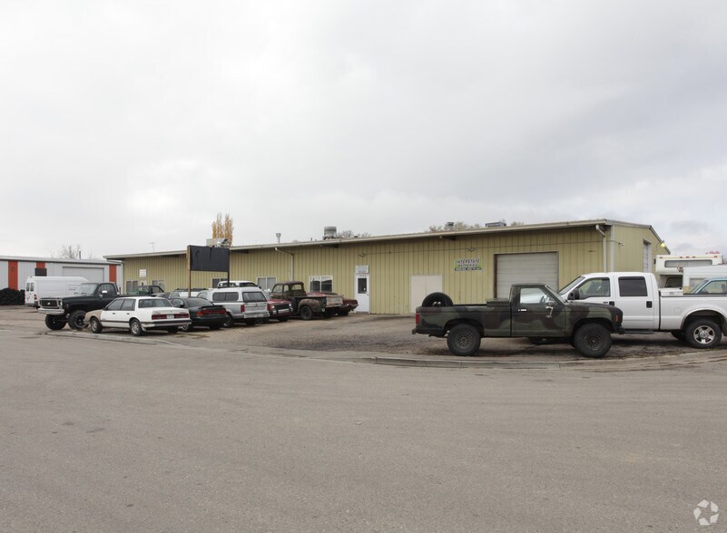 Primary Photo Of 1717 Willox Ct, Fort Collins Warehouse For Sale
