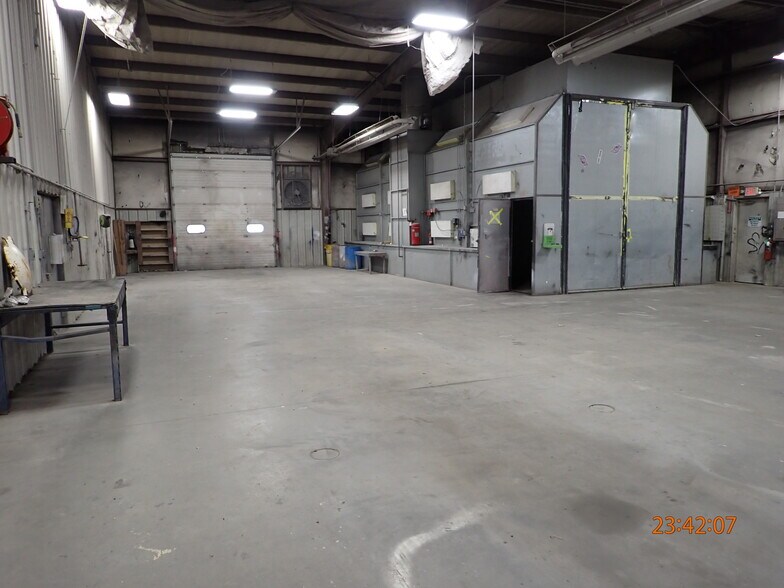 More Photos Of 301 S Bloomington St, Lowell Warehouse For Sale