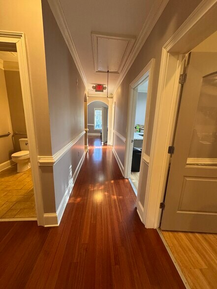 More Photos Of 4720 Peachtree Industrial Blvd, Norcross Office For Lease
