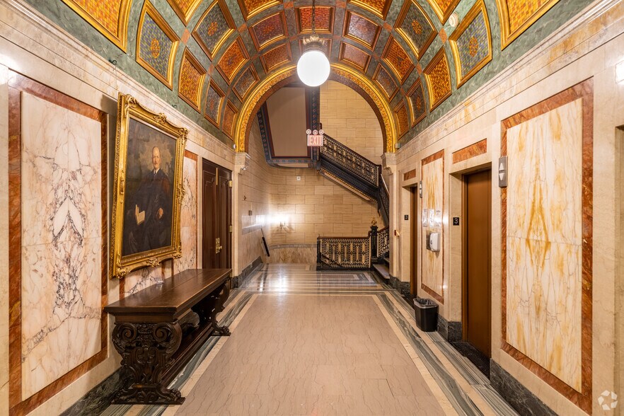 More Photos Of 71 W 23rd St, New York Office For Lease