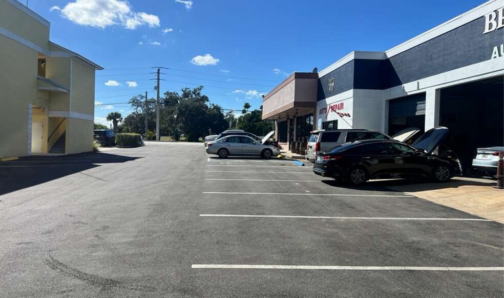 More Photos Of 920 US 1 Hwy, Sebastian Freestanding For Sale