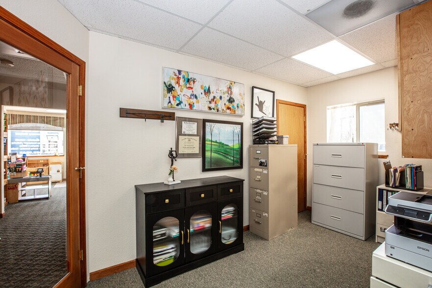 More Photos Of 724 Pine St, Sandpoint Office Residential For Sale