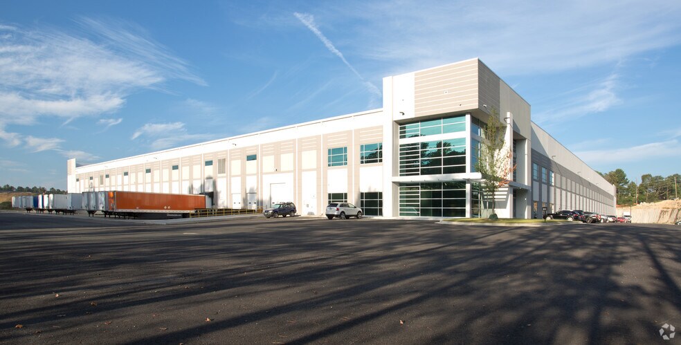 More Photos Of 7550 Wood Rd, Douglasville Distribution For Lease