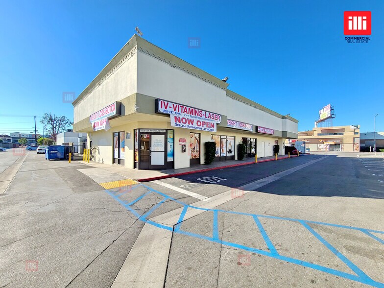 More Photos Of 14435 Sherman Way, Van Nuys Unknown For Lease