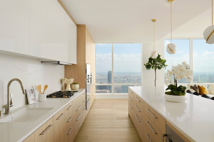 More Photos Of 1000 W 8th St, Los Angeles Apartments For Lease