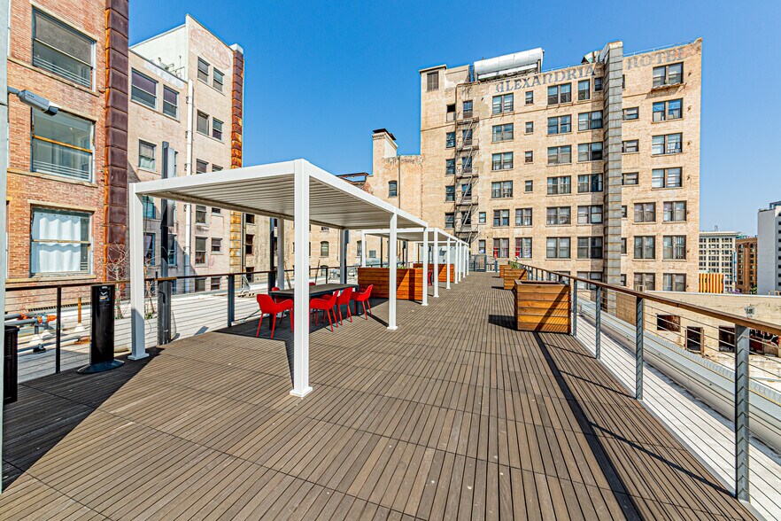 More Photos Of 510-514 S Broadway, Los Angeles Office For Lease
