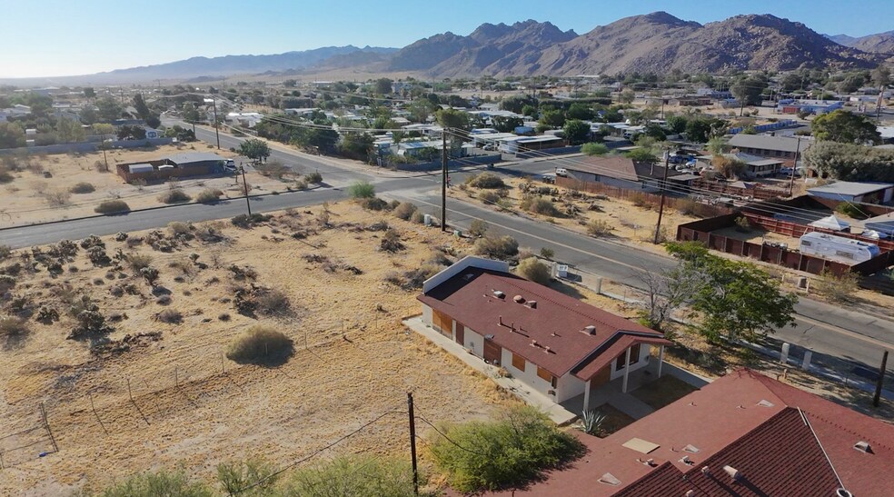 More Photos Of 61850-61872 Chollita Rd, Joshua Tree Assisted Living For Sale