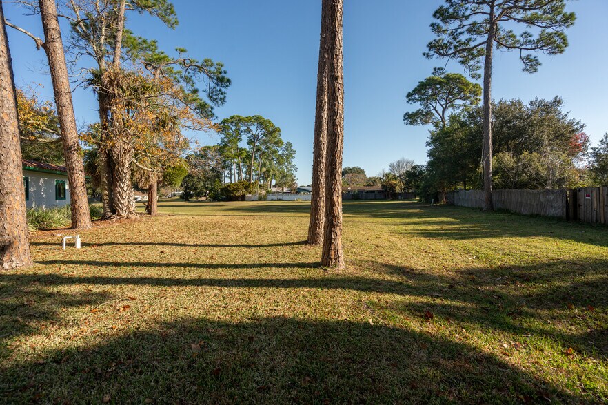 More Photos Of 49 Shores Blvd, Saint Augustine Office For Lease
